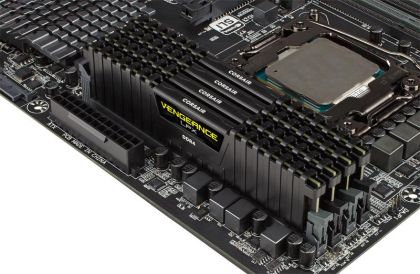 CR DDR4 8GB 2400 CMK8GX4M1A2400C14