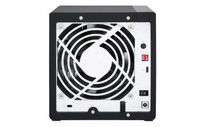 EXT USB QNAP TR-004 4BAY SATA TWR