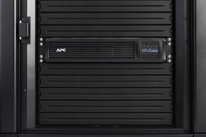 APC SMART-UPS 1000VA LCD RM 2U