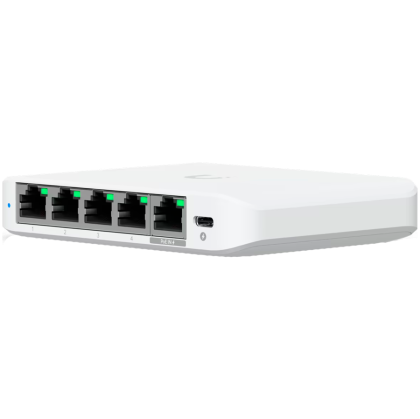 Ubiquiti 5-port 2.5G switch that can be powered with PoE or a USB-C adapter; 4x 2.5 GbE ports, 2.5 GbE PoE input port for power