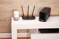APC BACK-UPS 900VA AVR SCHUKO