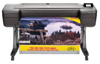 Plotter HP DesignJet Z6 44 inch, A0, V-Trimmer, 2400x1200DPI, RAM 4GB, 500GB HDD, USB, retea, 3-in core adaptor, suport pentru imprimantă, recipient pentru suporturi, starter toner.